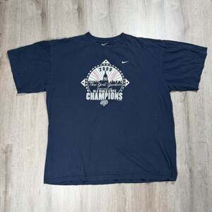 Mens Nike New York Yankees 2009 MLB World Series Champions Graphic T-Shirt